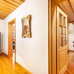 Vroni - Hochzoll Apartment *